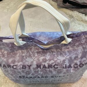 MARC BY MARC JACOBS STANDARD SUPPLY TOTE 21x14 inches